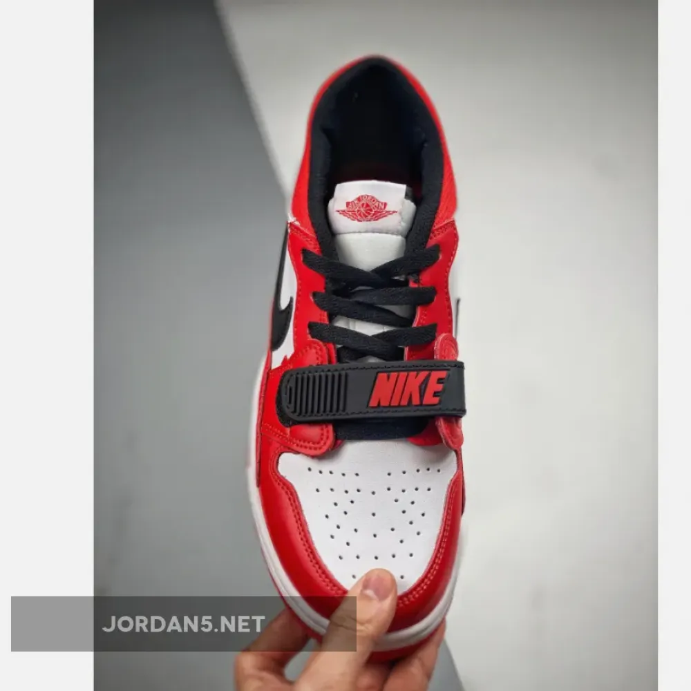 Jordan Legacy 312 Low “Chicago” White Red  CD7069-116