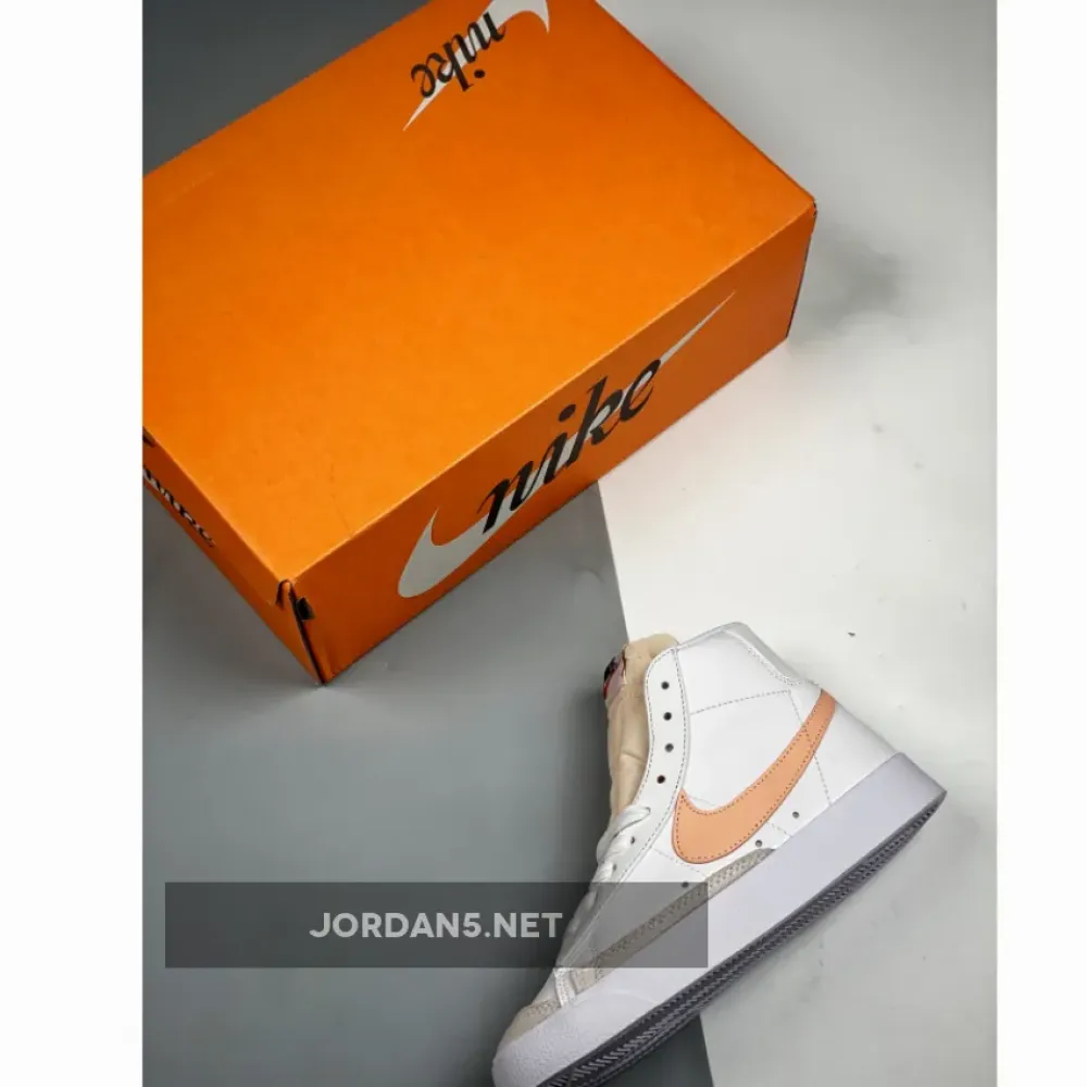 Nike Blazer Mid ’77 White/Black/Pink Oxford CZ1055-118