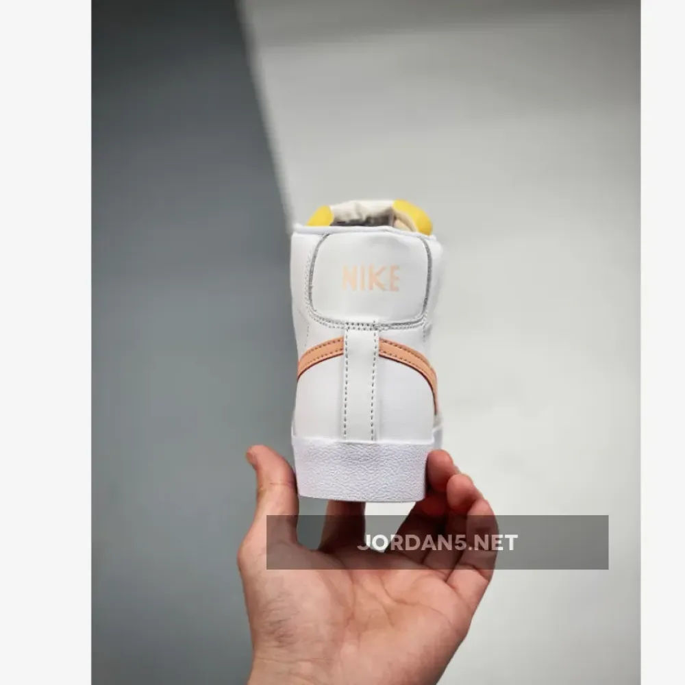 Nike Blazer Mid ’77 White/Black/Pink Oxford CZ1055-118