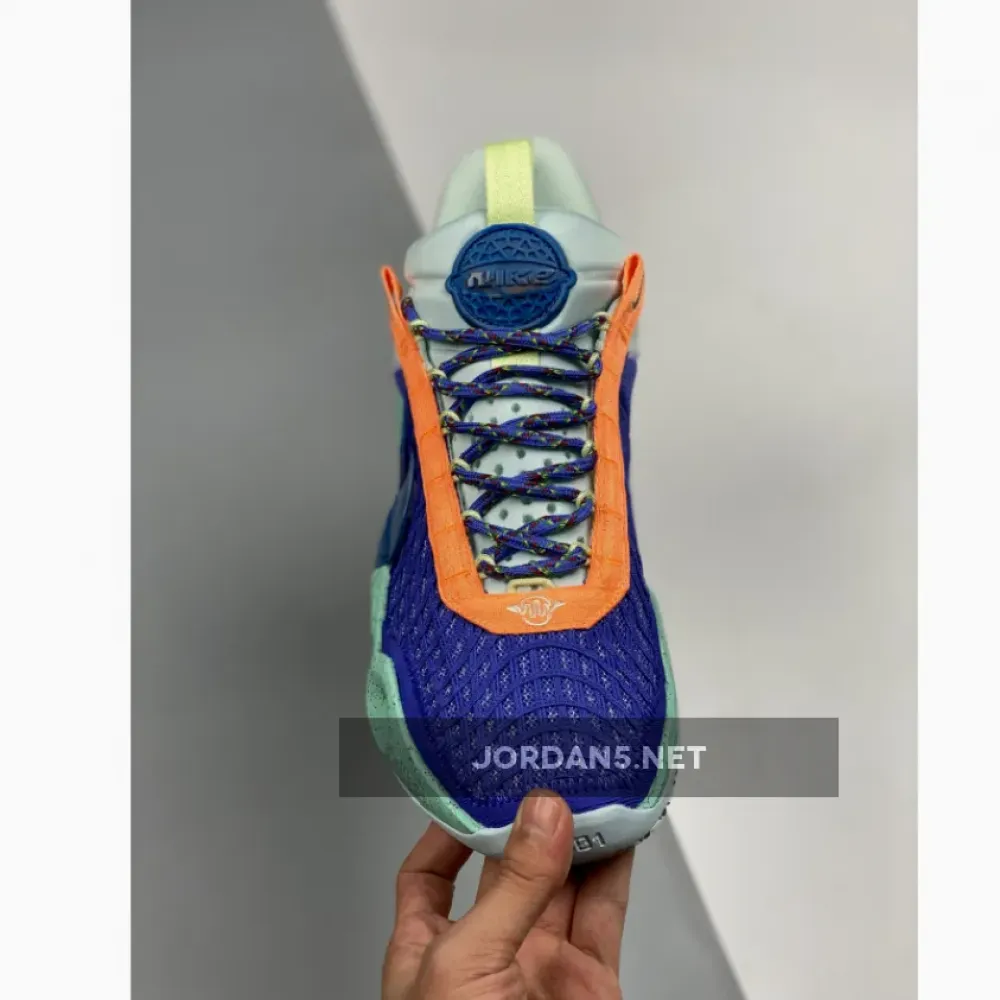 Nike Cosmic Unity “Amalgam”  DA6725-500