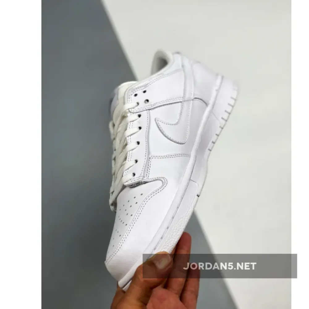Nike Dunk Low “Triple White”  DD1503-109