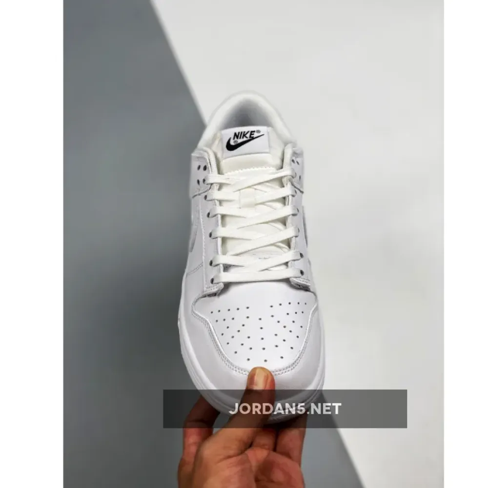 Nike Dunk Low “Triple White”  DD1503-109