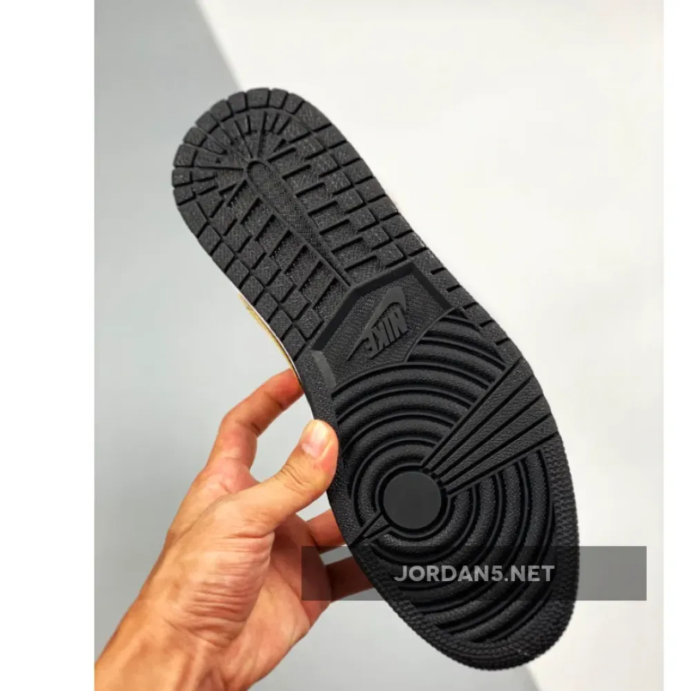 Air Jordan 1 Mid White/Black-Metallic Gold 554725-190