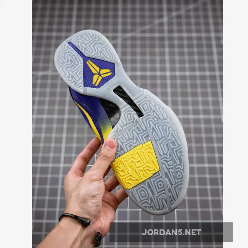 Nike Kobe 5 Protro “5 Rings” Concord/Midwest Gold  CD4991-400