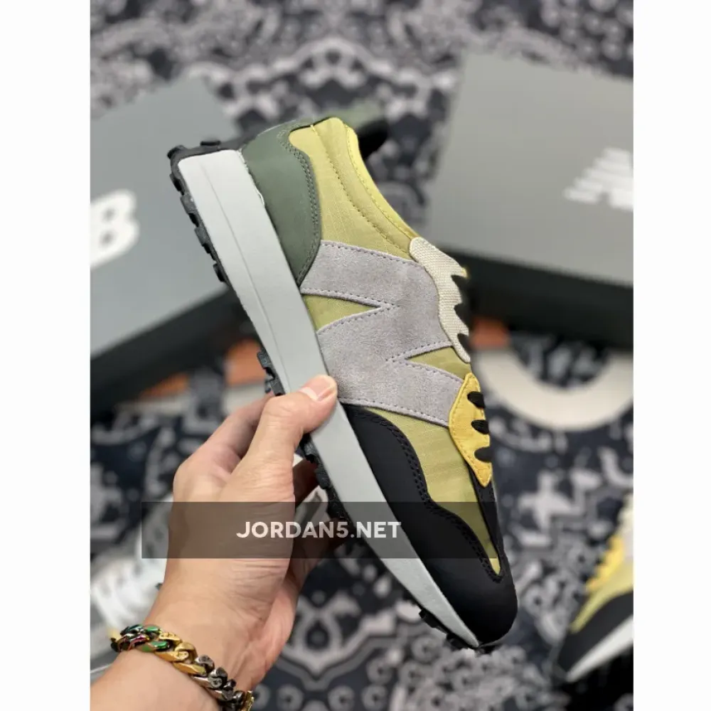 New Balance 327 “Golden Poppy” MS327PB