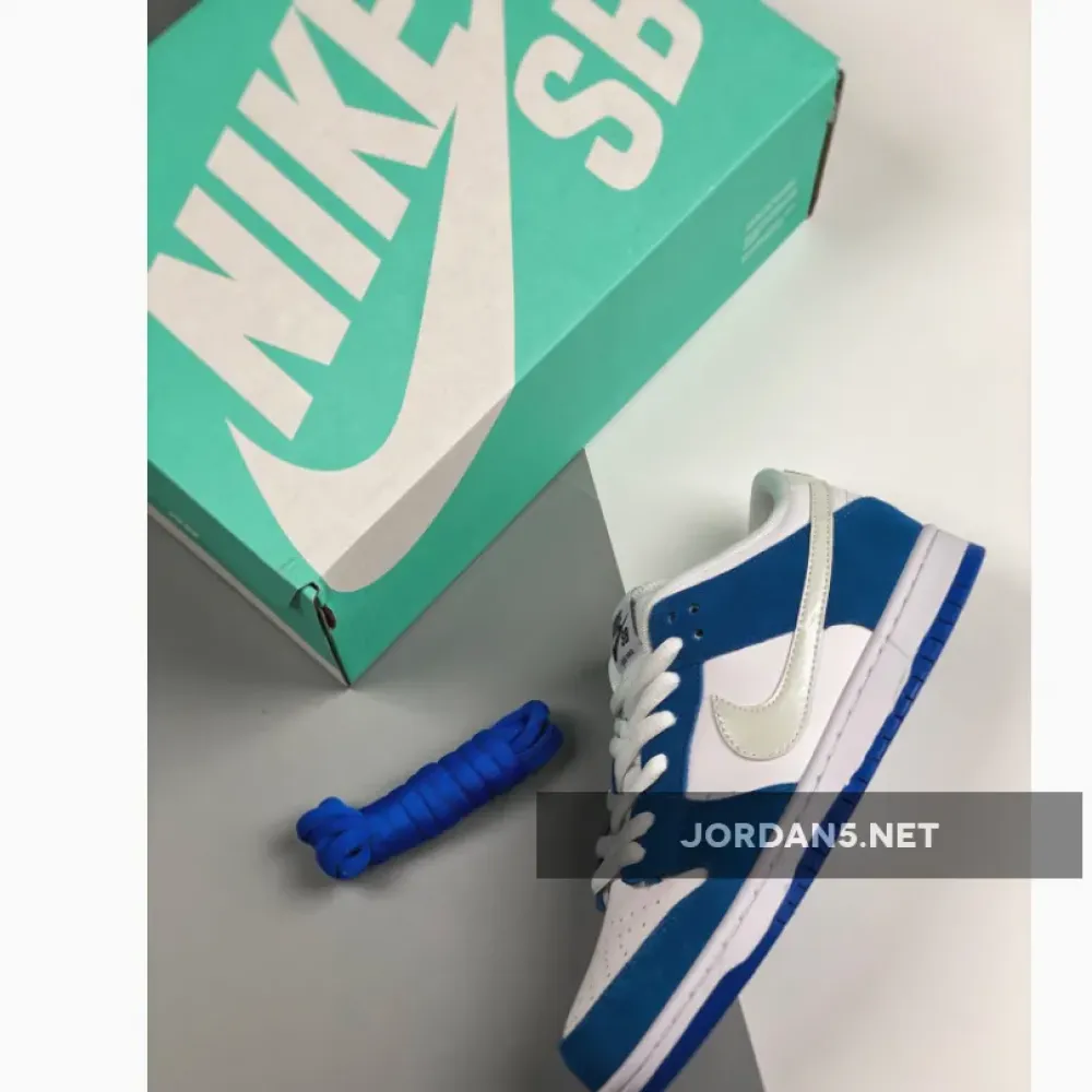 Ishod Wair x Nike SB Dunk Low Blue Spark/White-Black 819674-410