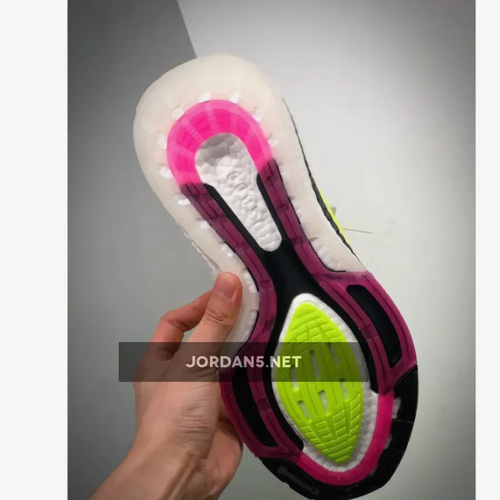 adidas Ultra Boost 2021 “Solar Yellow”  FY0373