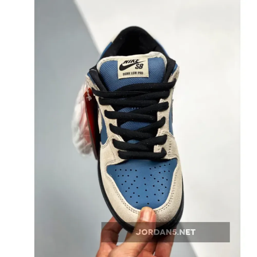 Nike SB Dunk Low Light Cream Thunderstorm BQ6817-200