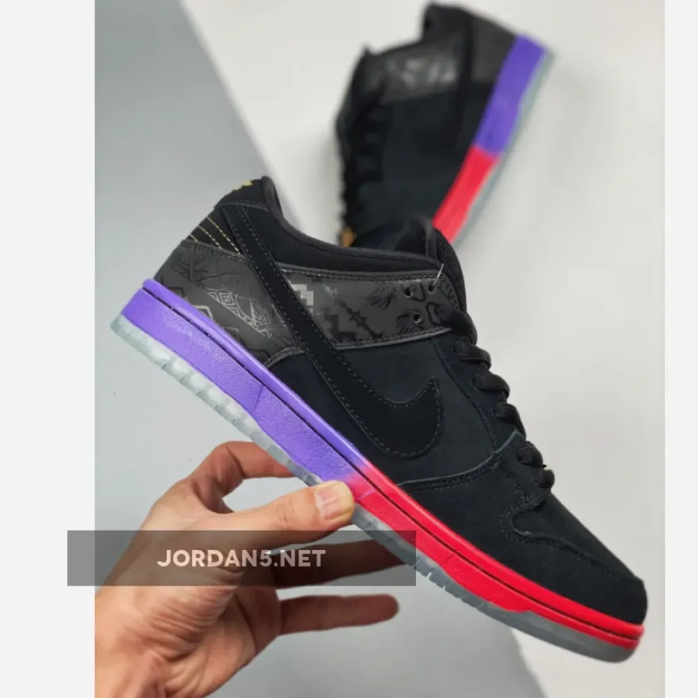 Nike SB Dunk Low “BHM” Black/Black-Purple Venom  504750-001