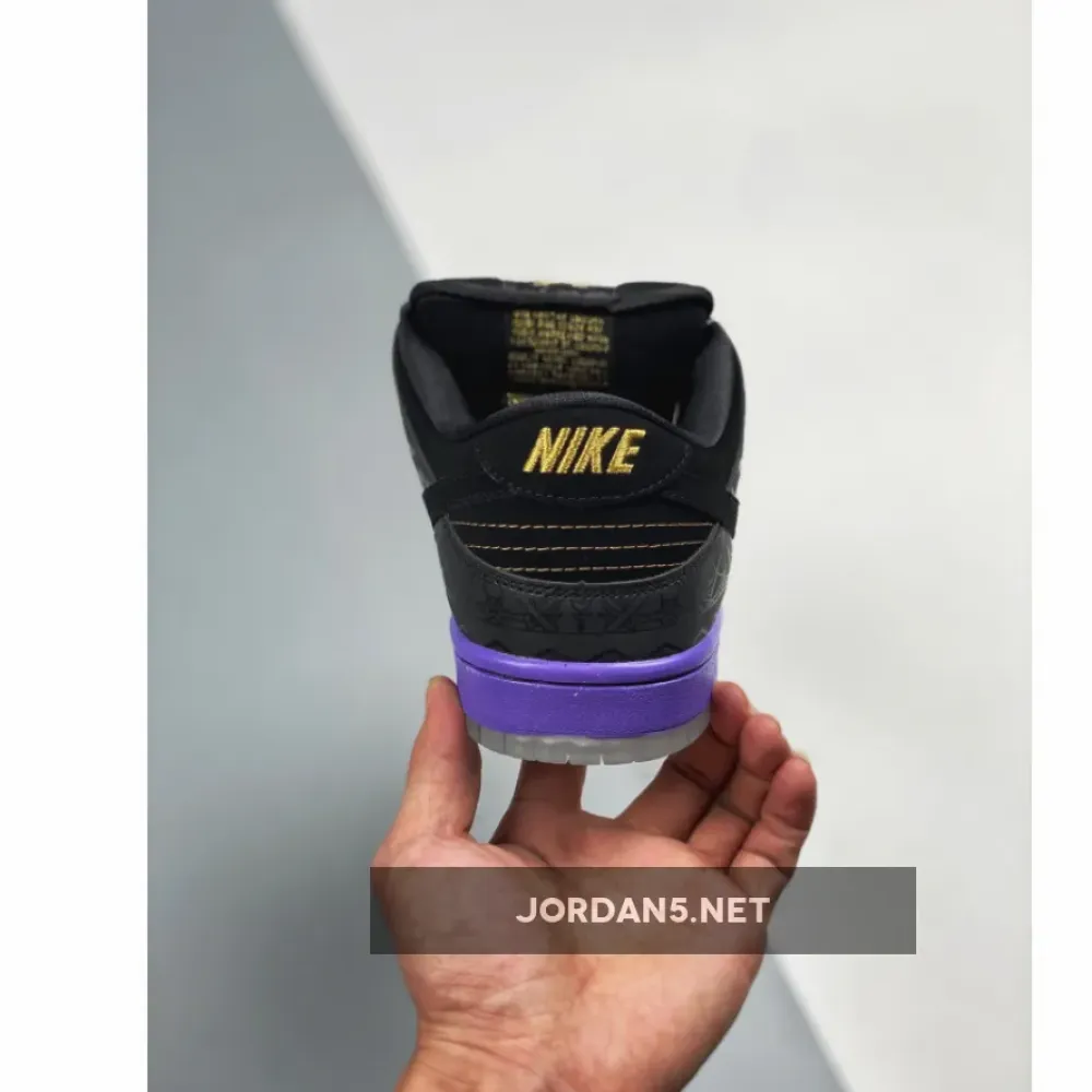 Nike SB Dunk Low “BHM” Black/Black-Purple Venom  504750-001