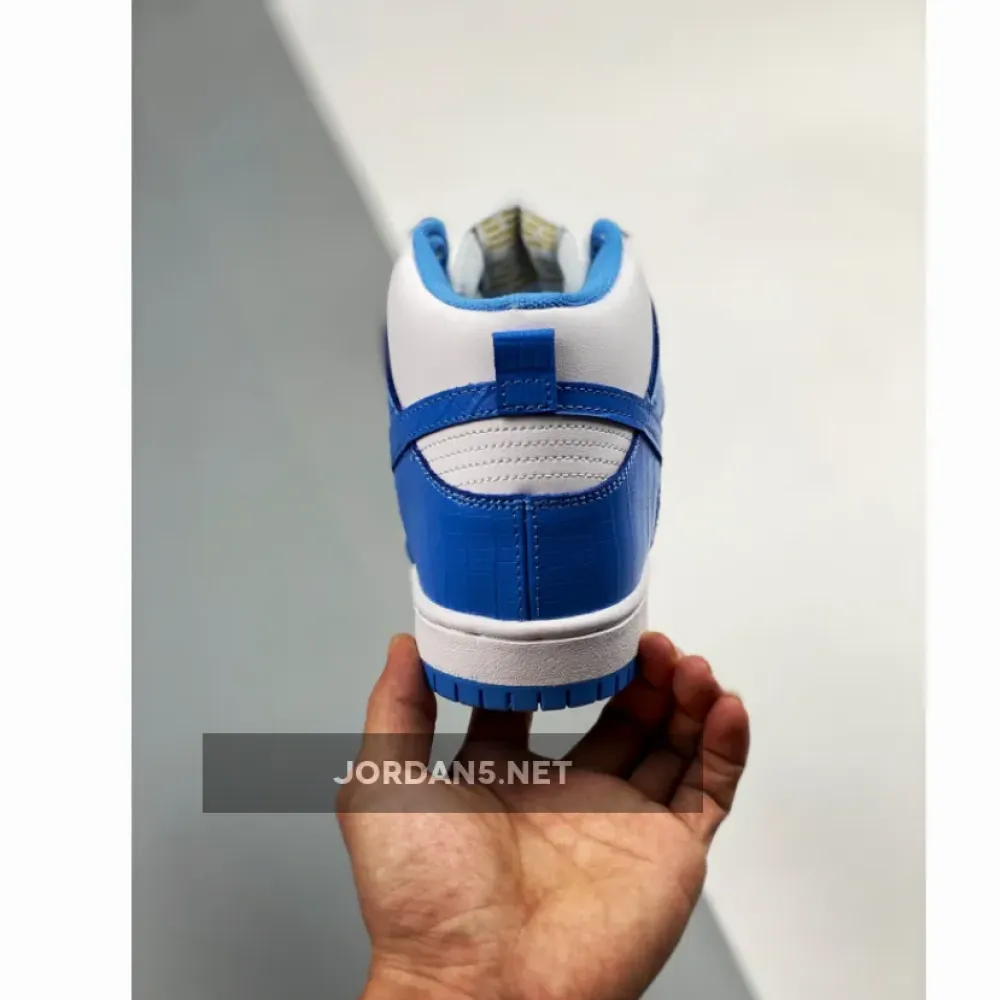 Supreme x Nike SB Dunk High Pro White/University Blue 307385-141