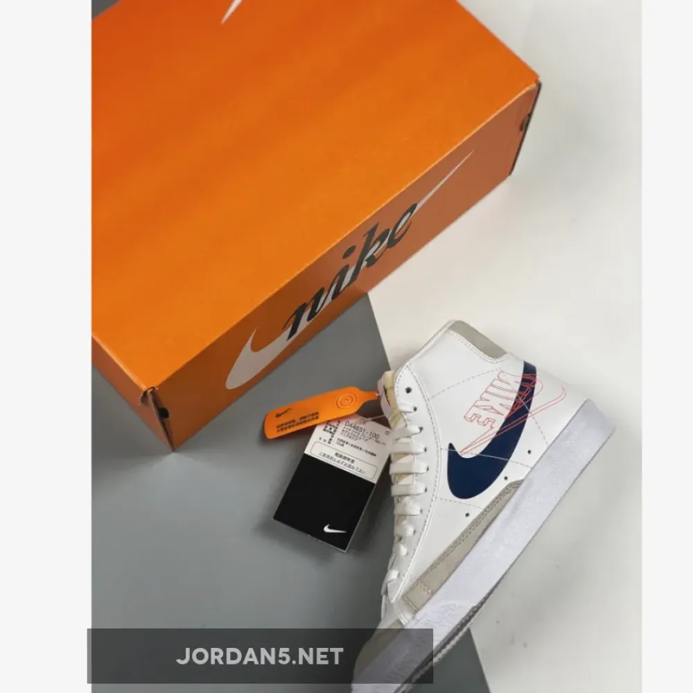 Nike Blazer Mid Reverse Logo White DA4651-100