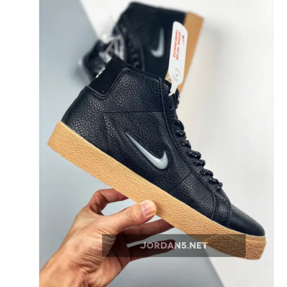 Nike SB Blazer Mid Black/Gum Light Brown/White CU5283-001