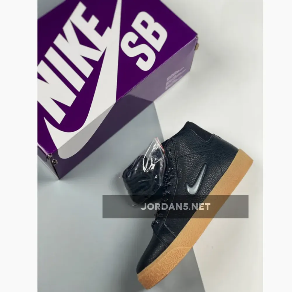 Nike SB Blazer Mid Black/Gum Light Brown/White CU5283-001