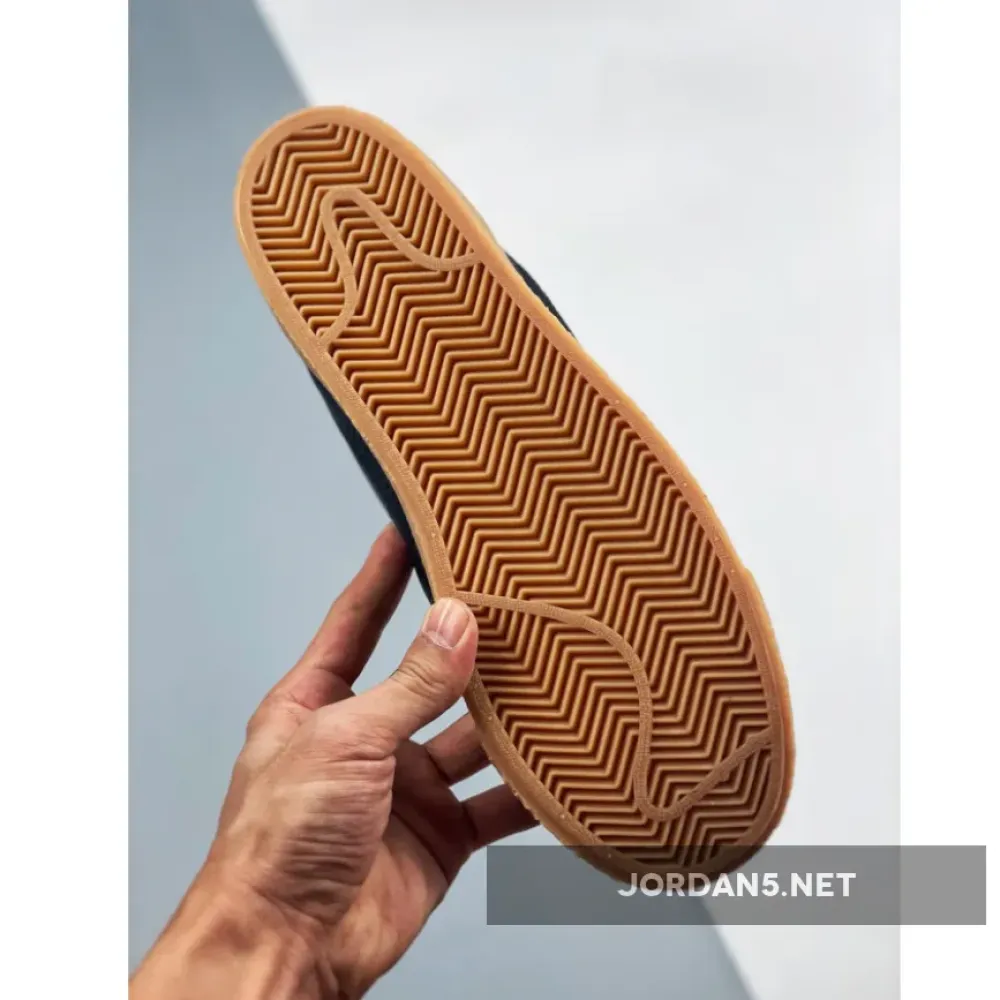 Nike SB Blazer Mid Black/Gum Light Brown/White CU5283-001