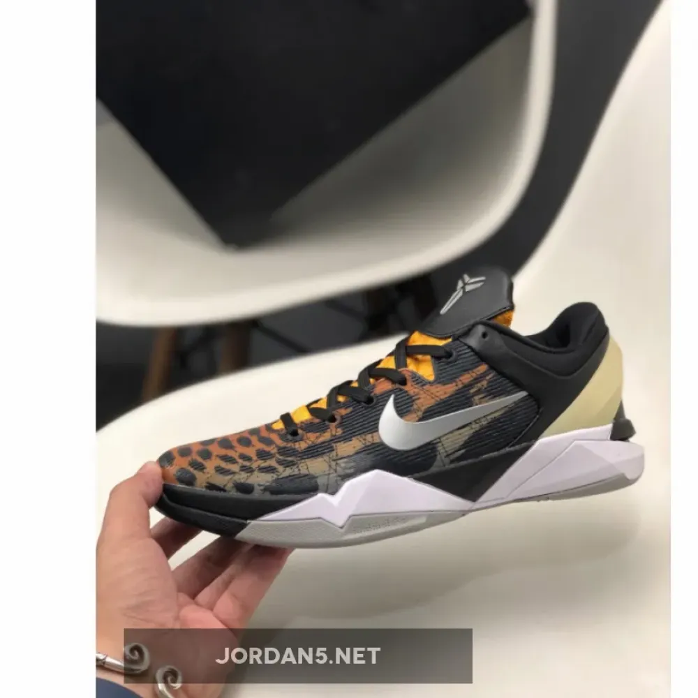 Nike Zoom Kobe 7 ‘Cheetah’ Orange/Medium Grey-Black-Sail 488371-800