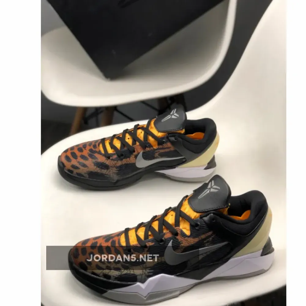 Nike Zoom Kobe 7 ‘Cheetah’ Orange/Medium Grey-Black-Sail 488371-800