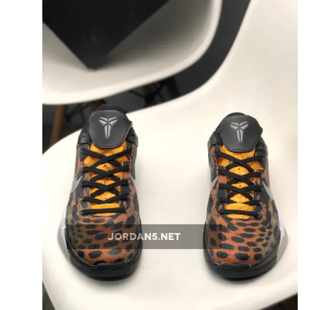 Nike Zoom Kobe 7 ‘Cheetah’ Orange/Medium Grey-Black-Sail 488371-800