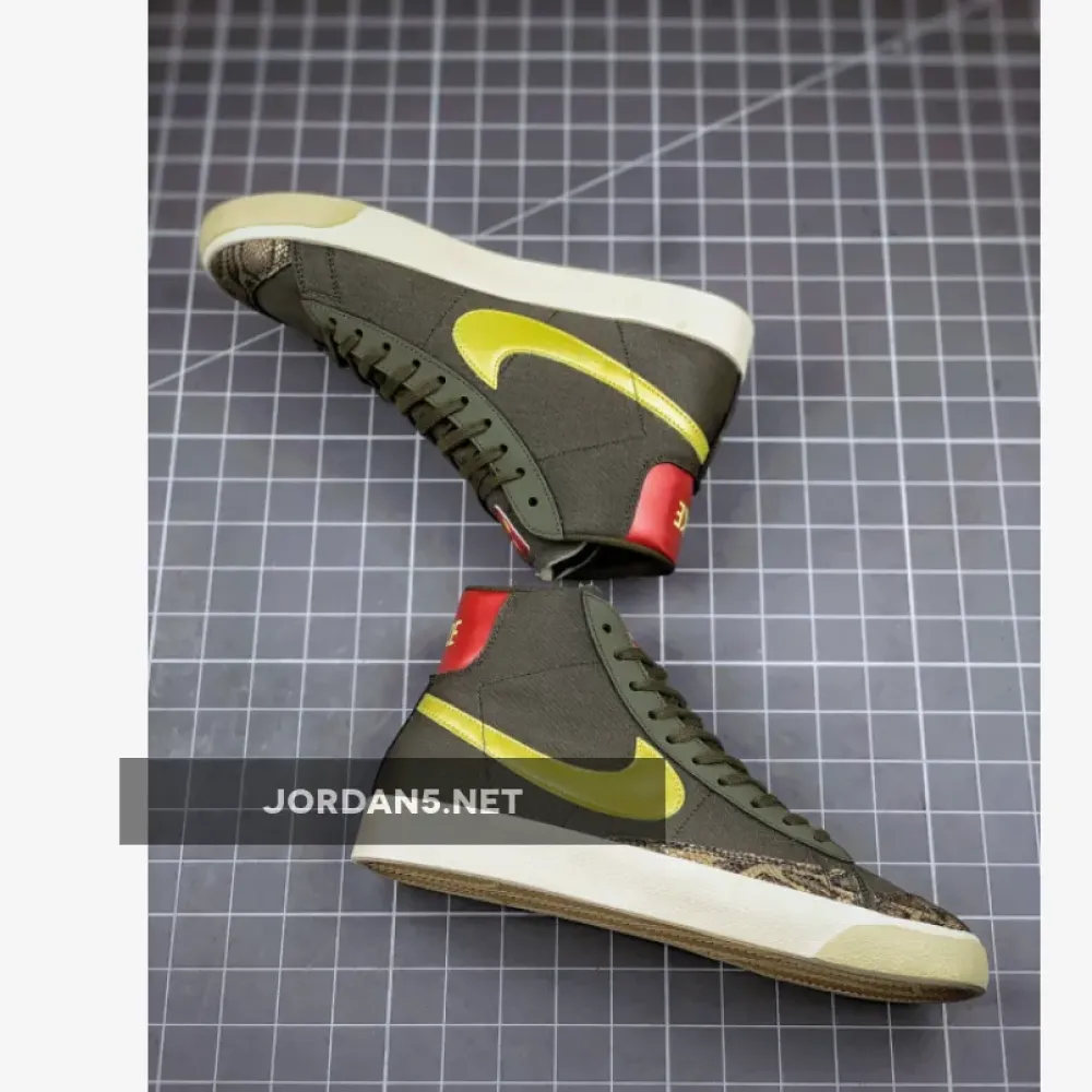 Nike Blazer Mid ’77 Olive/Lemon Venom/Fossil  CZ0462-200