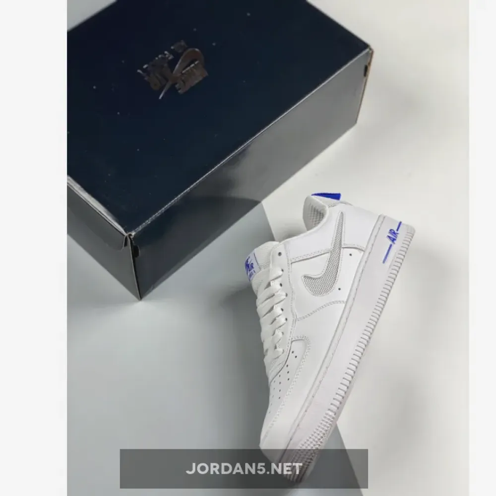 Nike Air Force 1 Low “Cut-Out” White DC1429-100