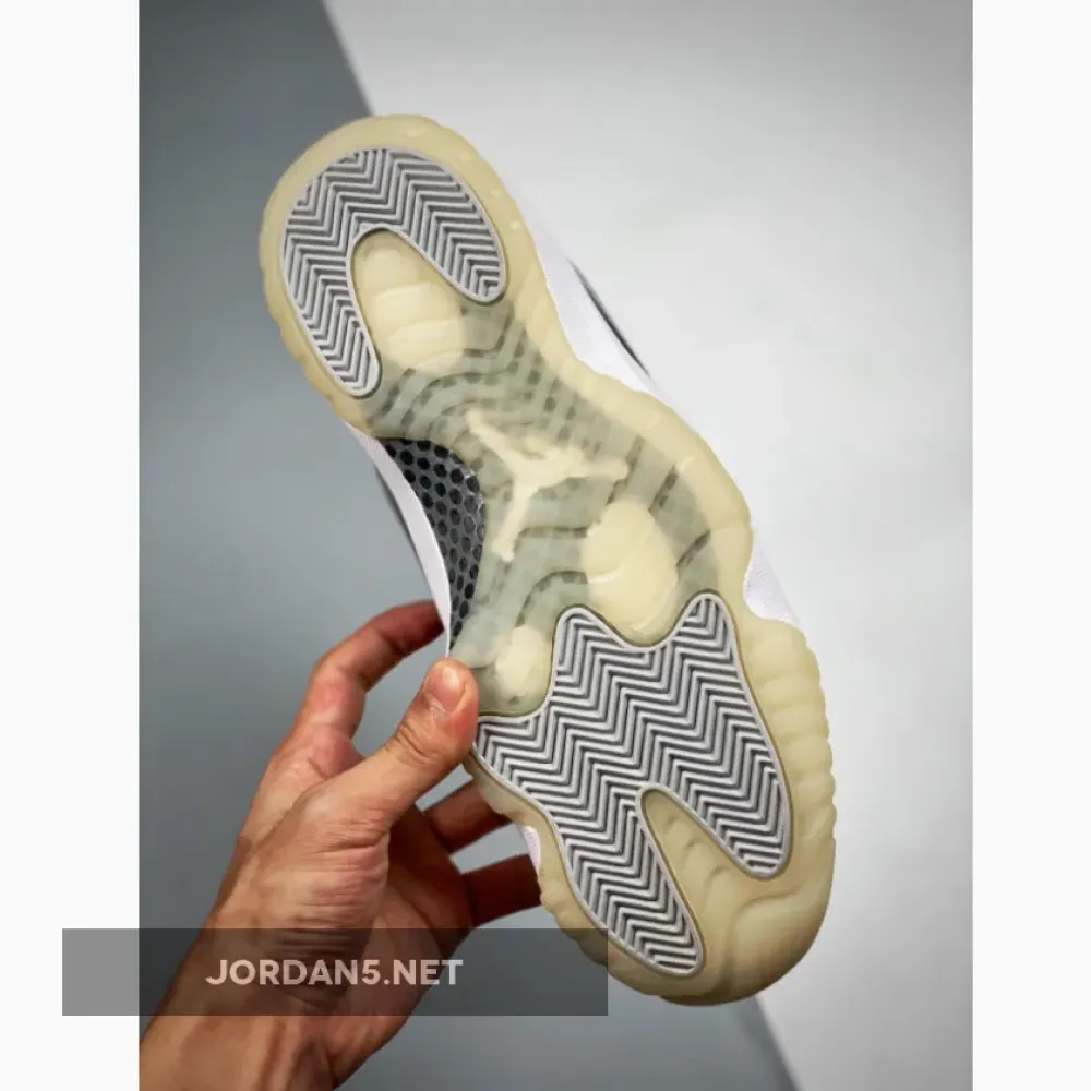 Air Jordan 11 “Jubilee 25th Anniversary” Black/Clear-White-Metallic Silver CT8012-011