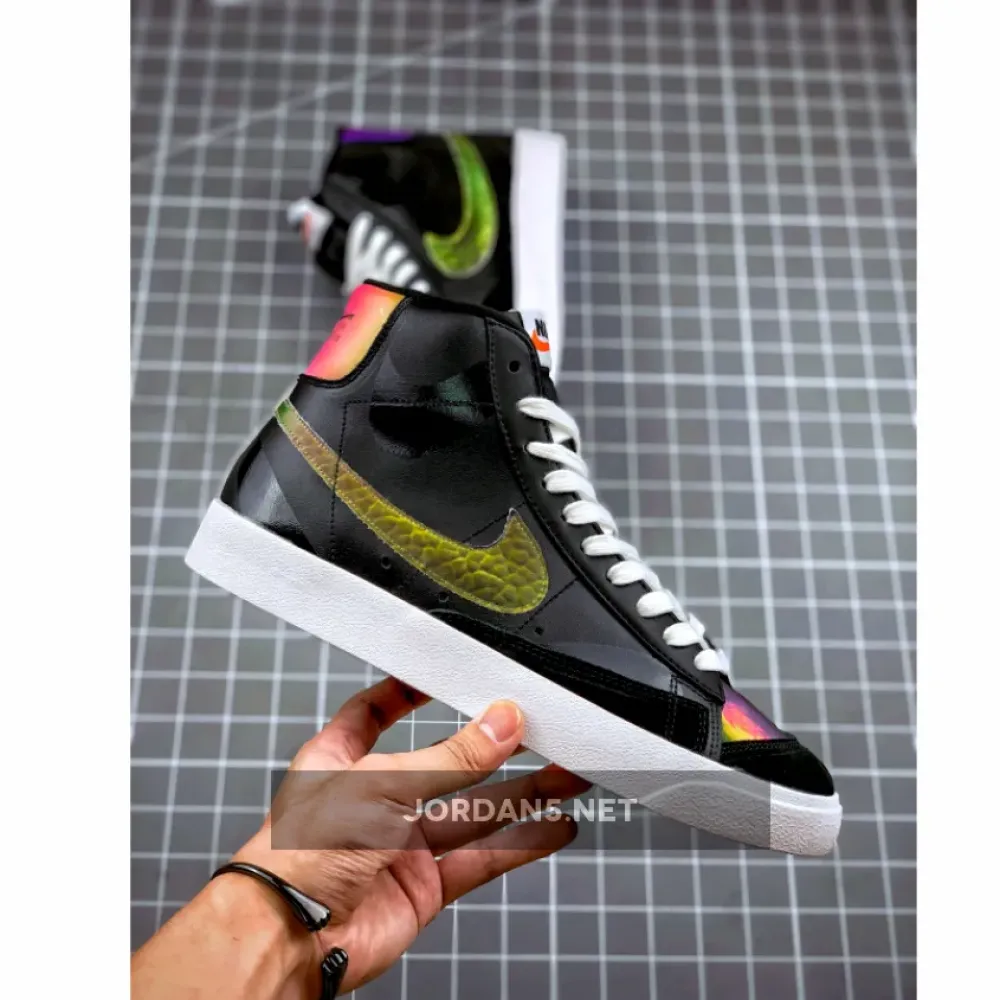 Nike Blazer Mid 77 Vintage Black Bright Cactus CZ8653-036