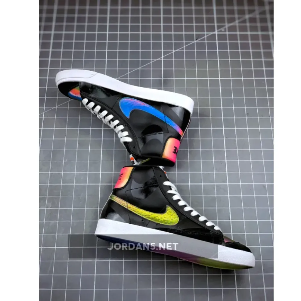 Nike Blazer Mid 77 Vintage Black Bright Cactus CZ8653-036