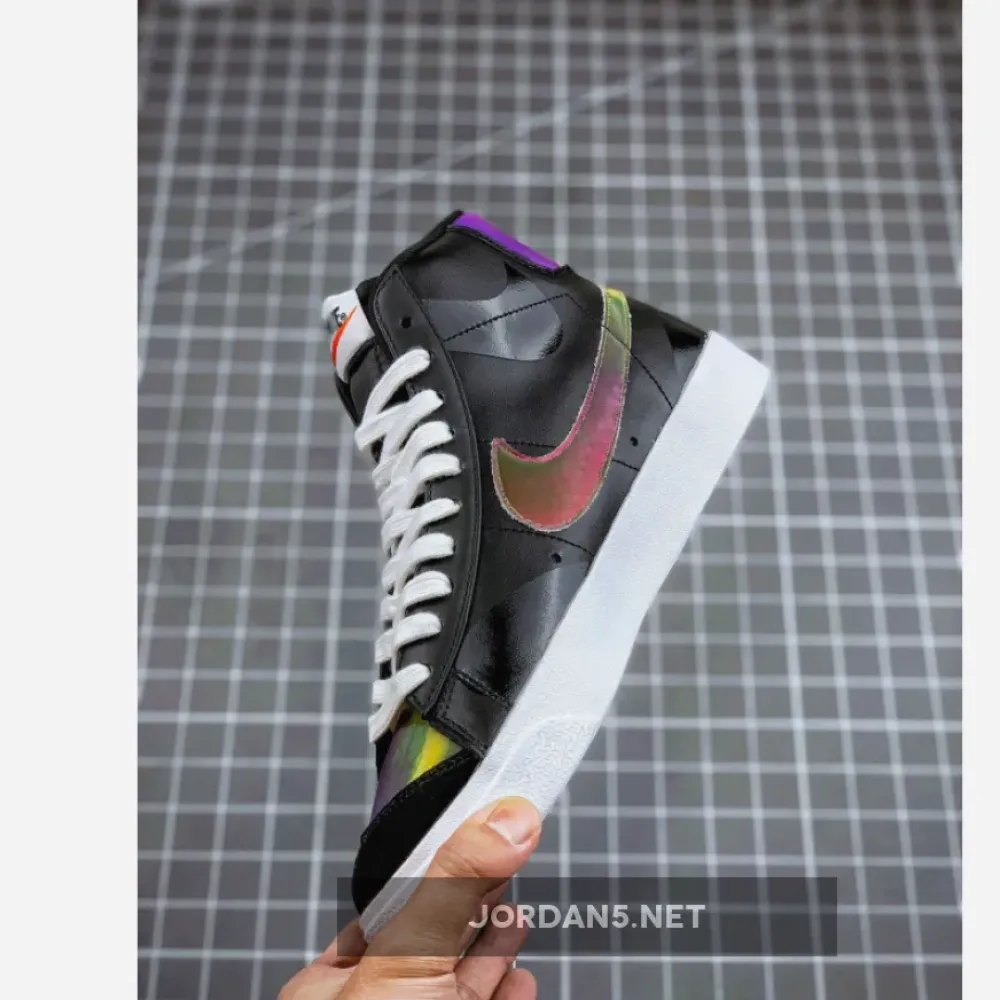 Nike Blazer Mid 77 Vintage Black Bright Cactus CZ8653-036