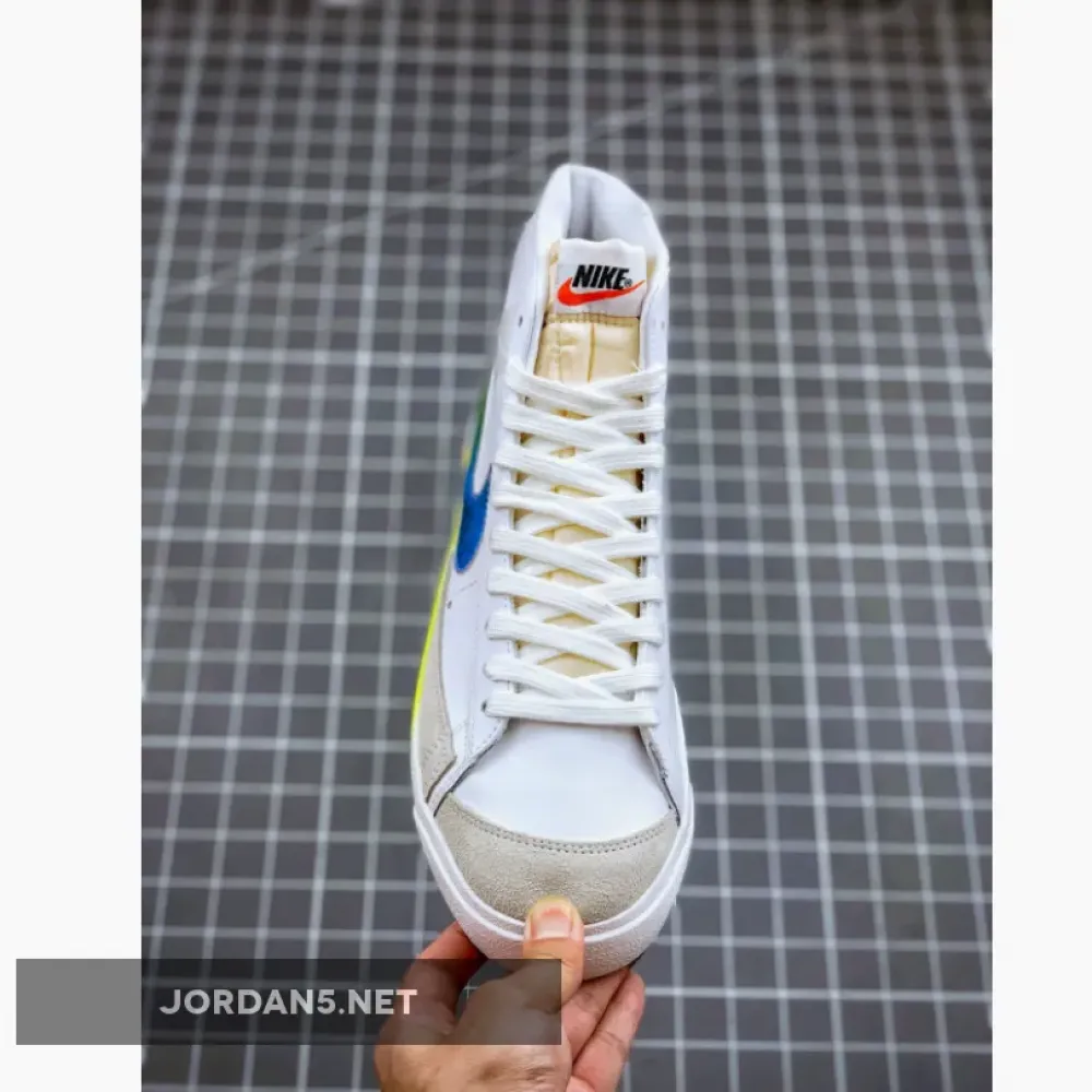 Nike Blazer Mid 77 Vintage White Bright Cactus CZ8653-136