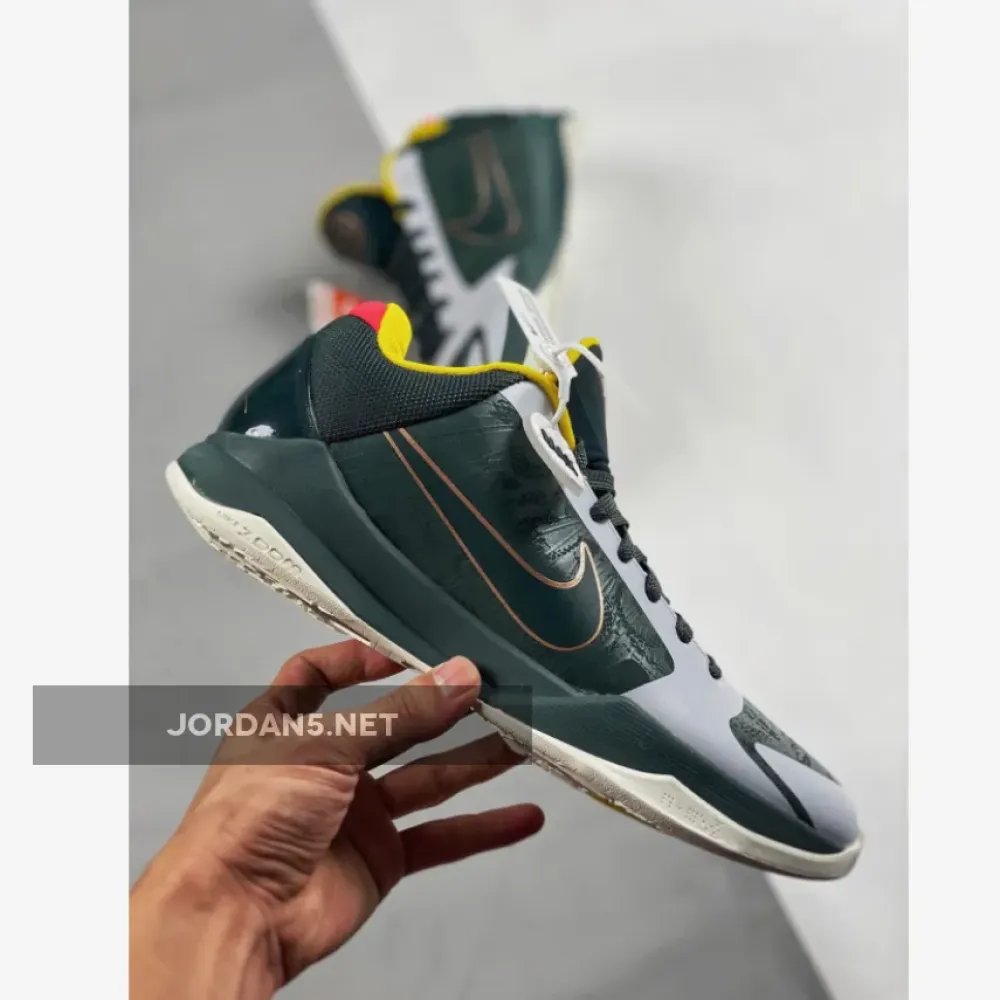 Nike Kobe 5 Protro EYBL “Forest Green”  CD4991-300