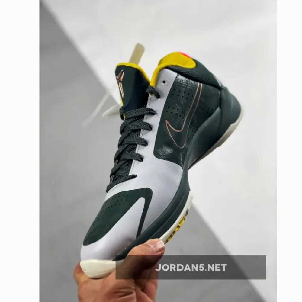 Nike Kobe 5 Protro EYBL “Forest Green”  CD4991-300