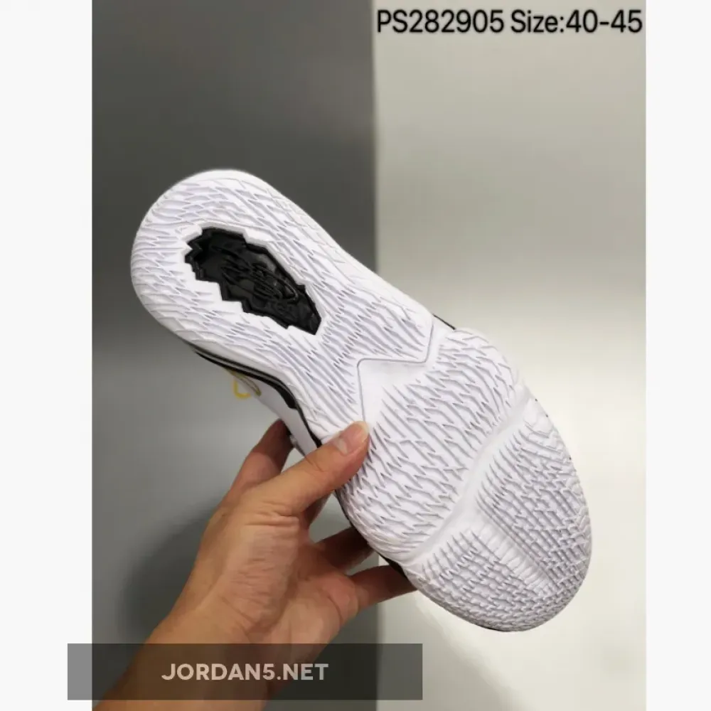 Nike LeBron 17 Low White/Metallic Gold-Black CD5007-101