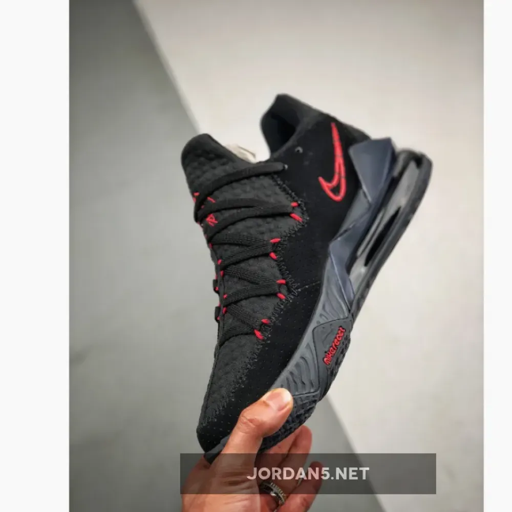 Nike LeBron 17 Low “Bred”  CD5007-001