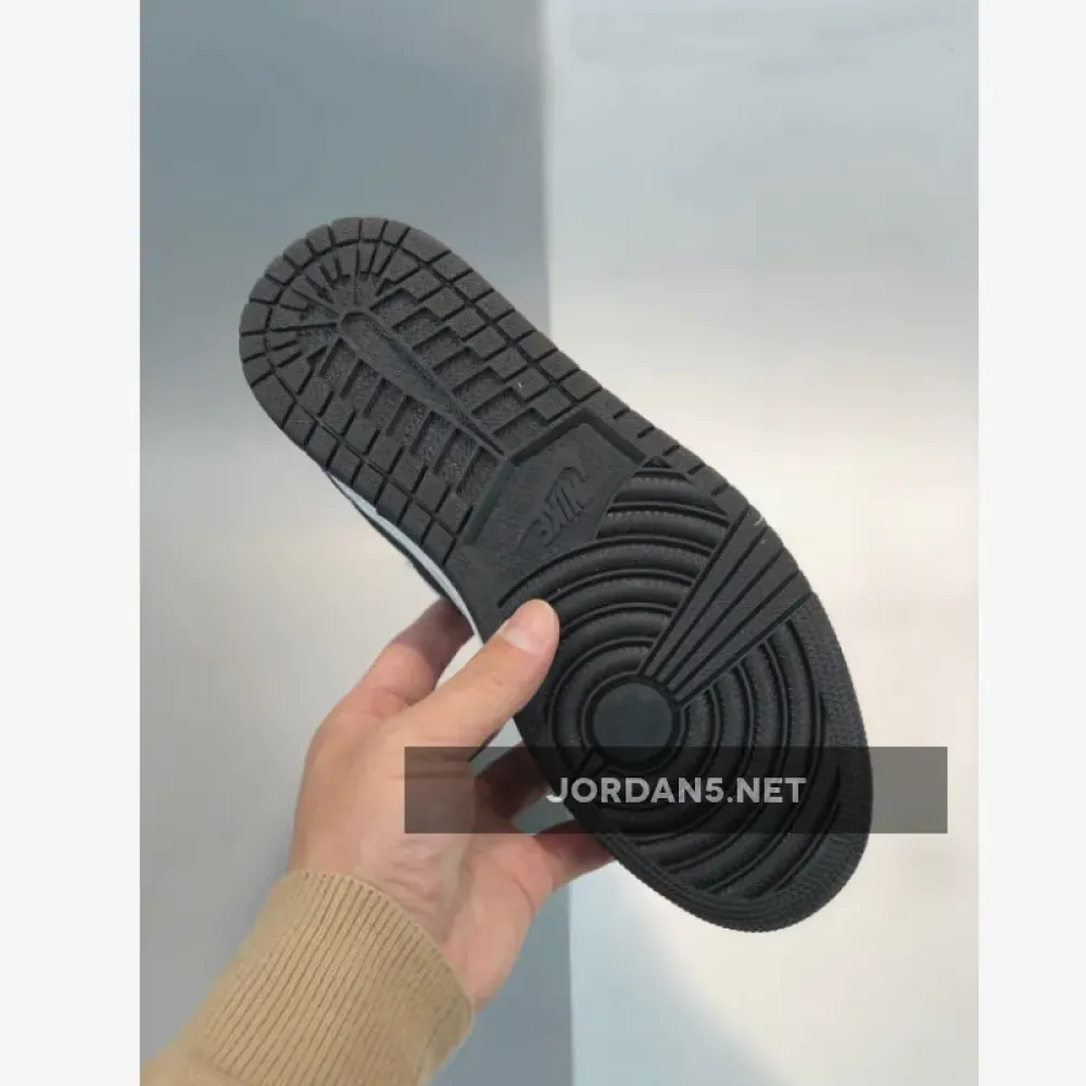 Air Jordan 1 Mid ‘Top 3’ Blue Red Black White  554724-124