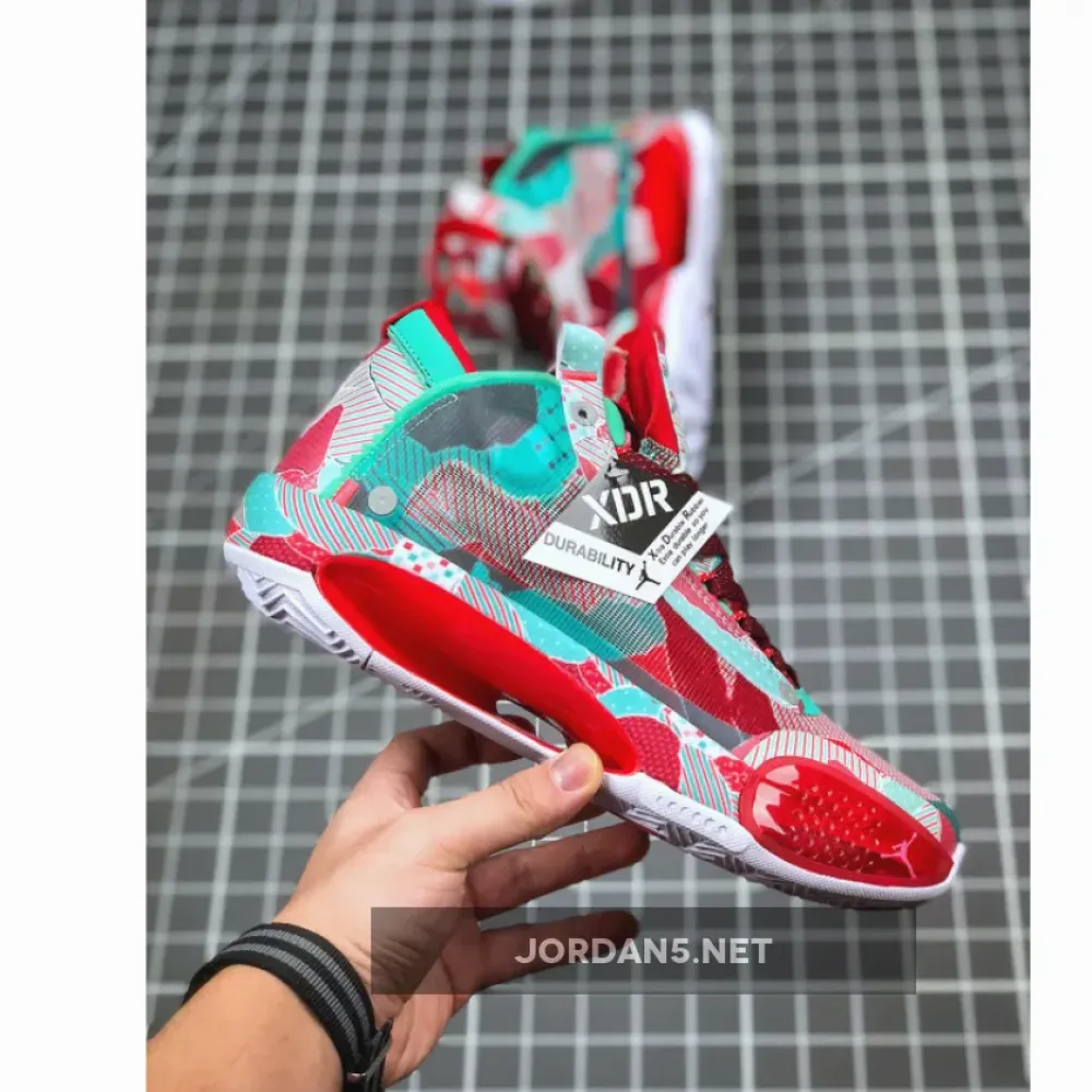 Air Jordan 34(XXXIV) “Wrapping Paper” Christmas PE