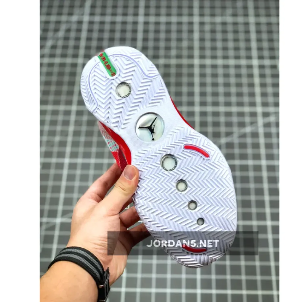 Air Jordan 34(XXXIV) “Wrapping Paper” Christmas PE