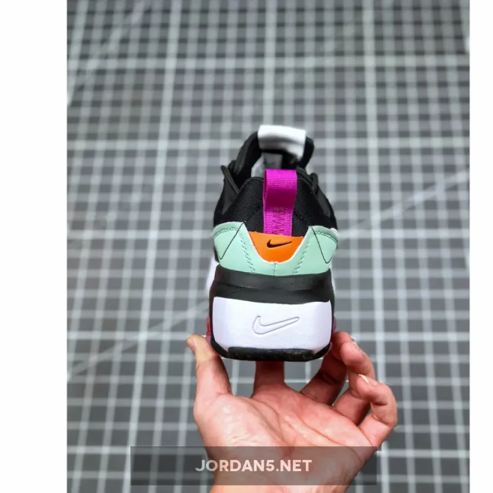 Nike WMNS Air Max Verona Black/Summit White-Fire Pink CI9842-001