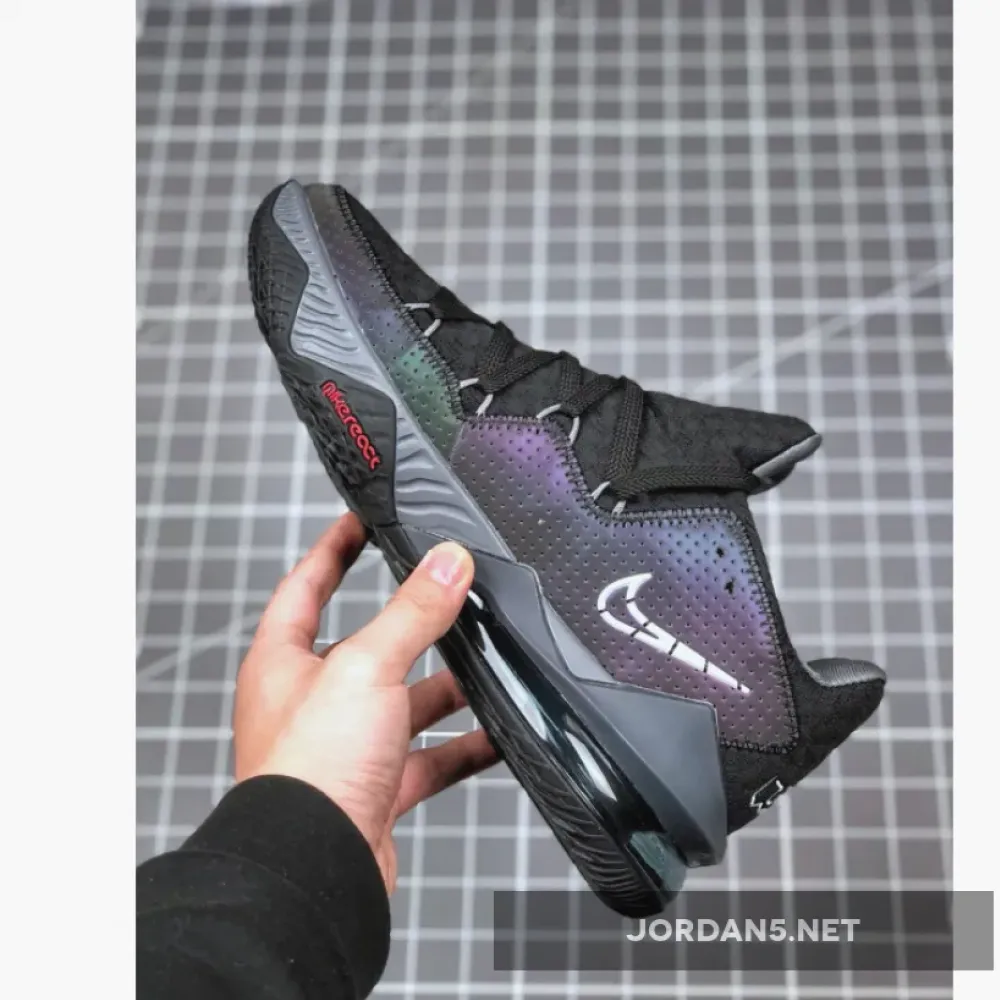 Nike LeBron 17 Low Black Glow in the Dark