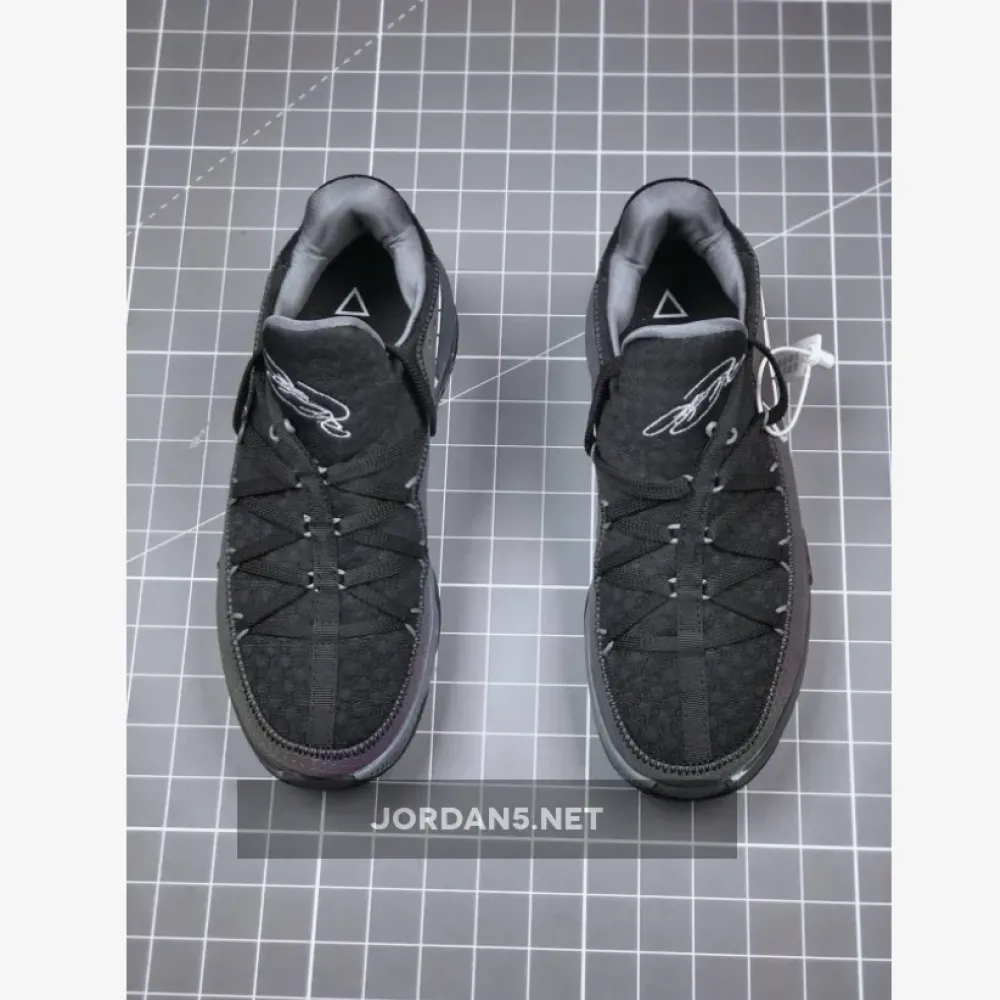 Nike LeBron 17 Low Black Glow in the Dark