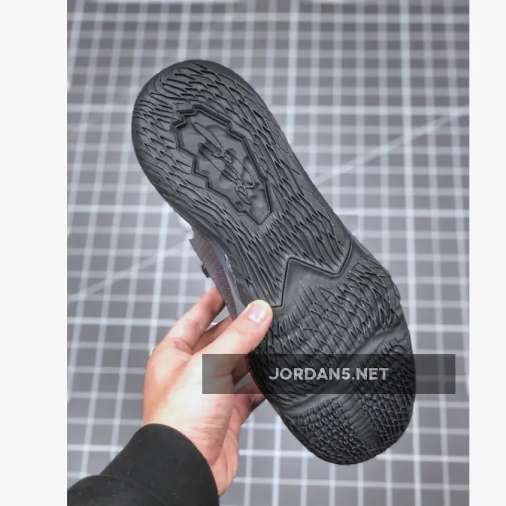 Nike LeBron 17 Low Black Glow in the Dark