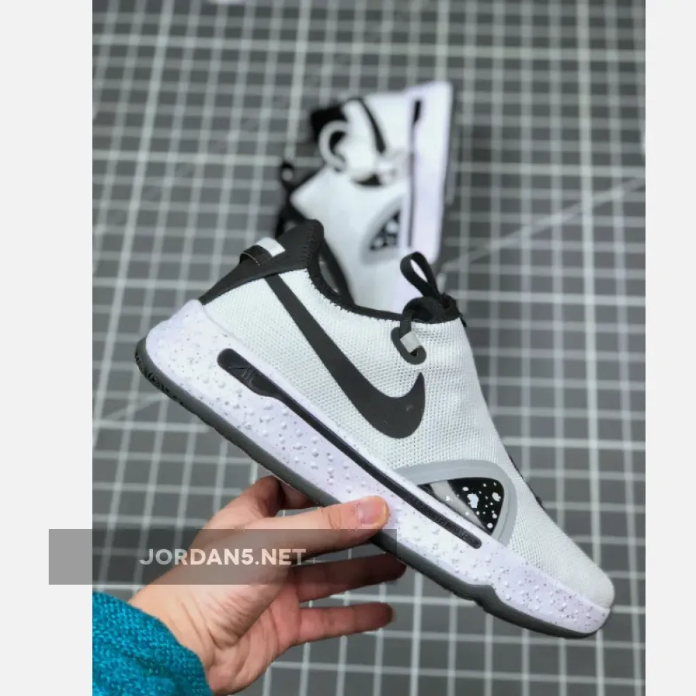 Nike PG 4 “Oreo” White/Black-Pure Platinum  CD5079-100