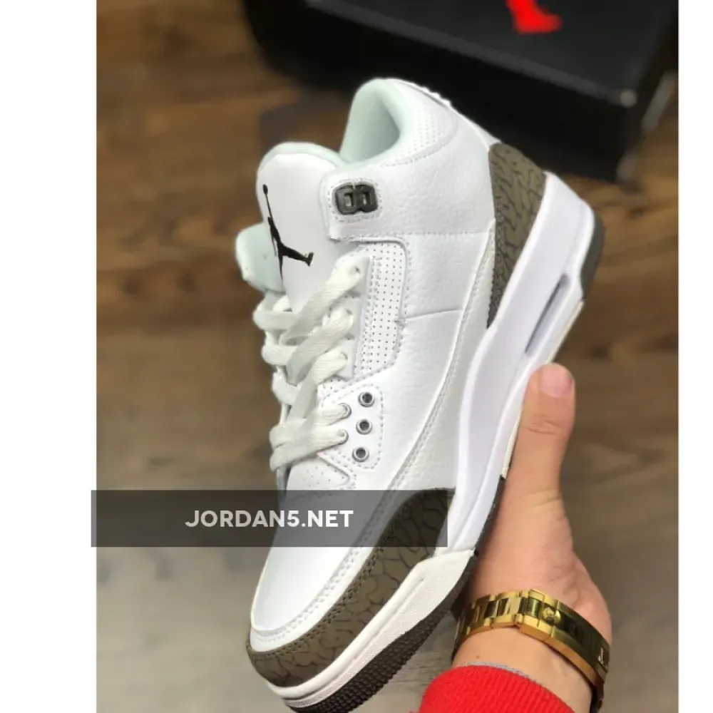 Air Jordan 3 “Mocha” White/Chrome-Dark Mocha  136064-122