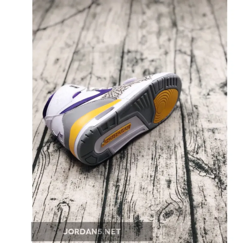 Air Jordan Legacy 312 “Lakers” White/Field Purple-Amarillo AV3922-157