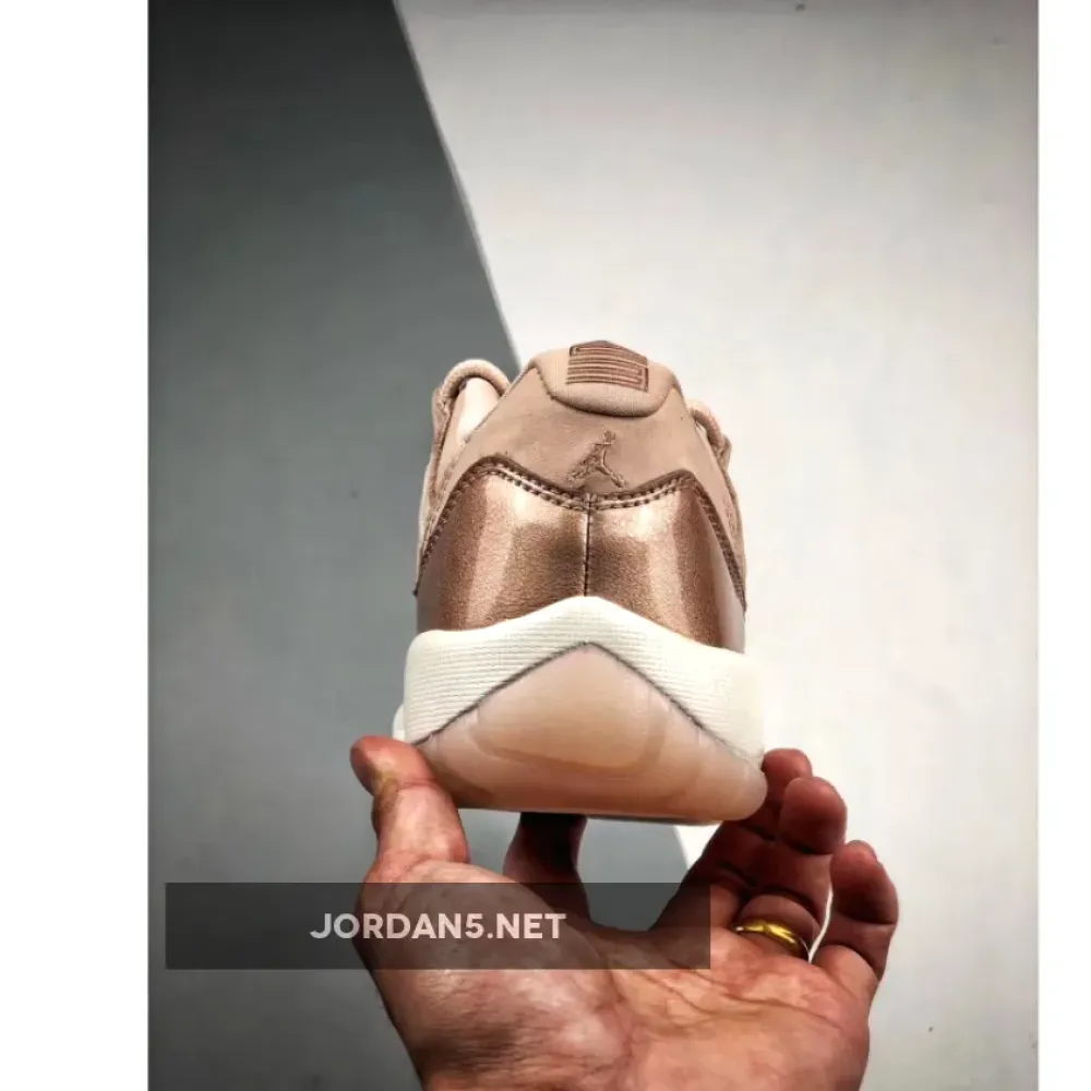 Air Jordan 11 Low WMNS “Rose Gold”  AH7860-105