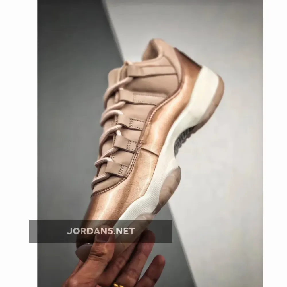 Air Jordan 11 Low WMNS “Rose Gold”  AH7860-105