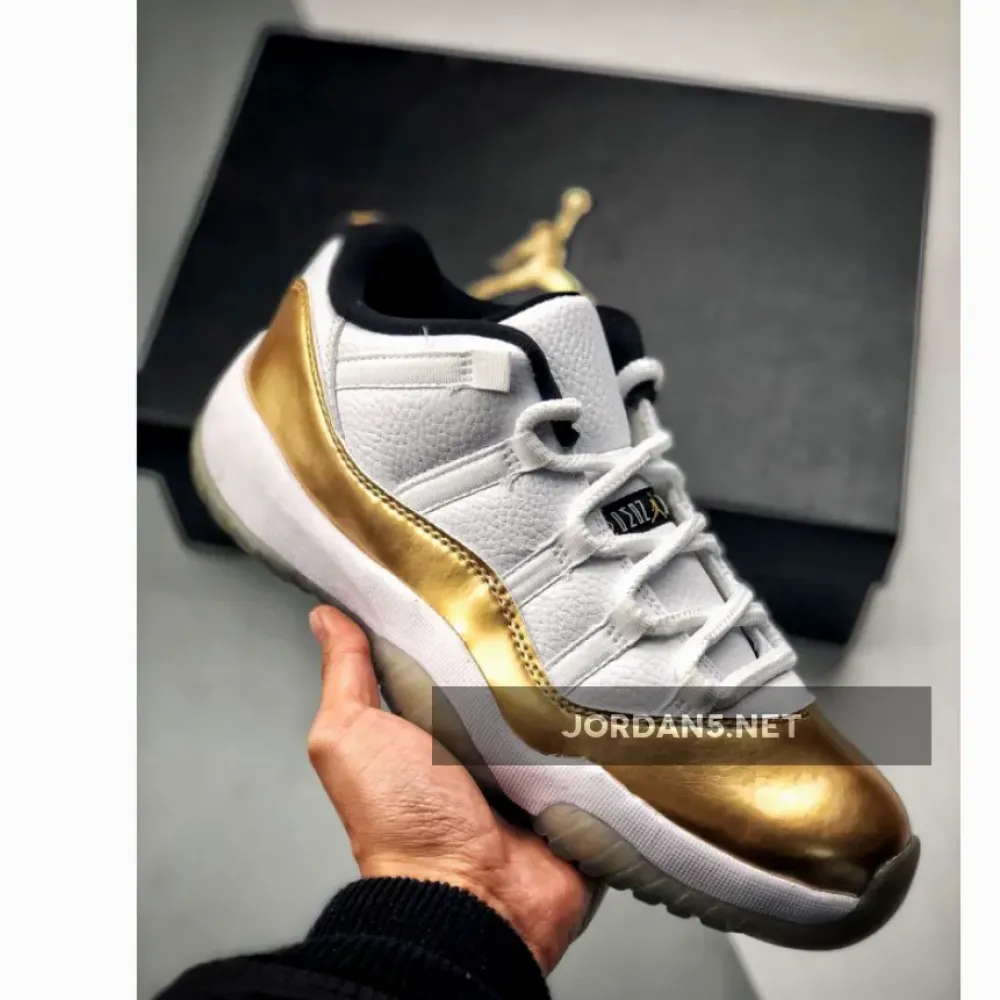 Air Jordan 11 Retro Low ‘Closing Ceremony’  528895-103