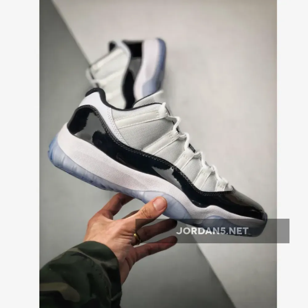 Air Jordan 11 Retro Low ‘Concord’  528895-153
