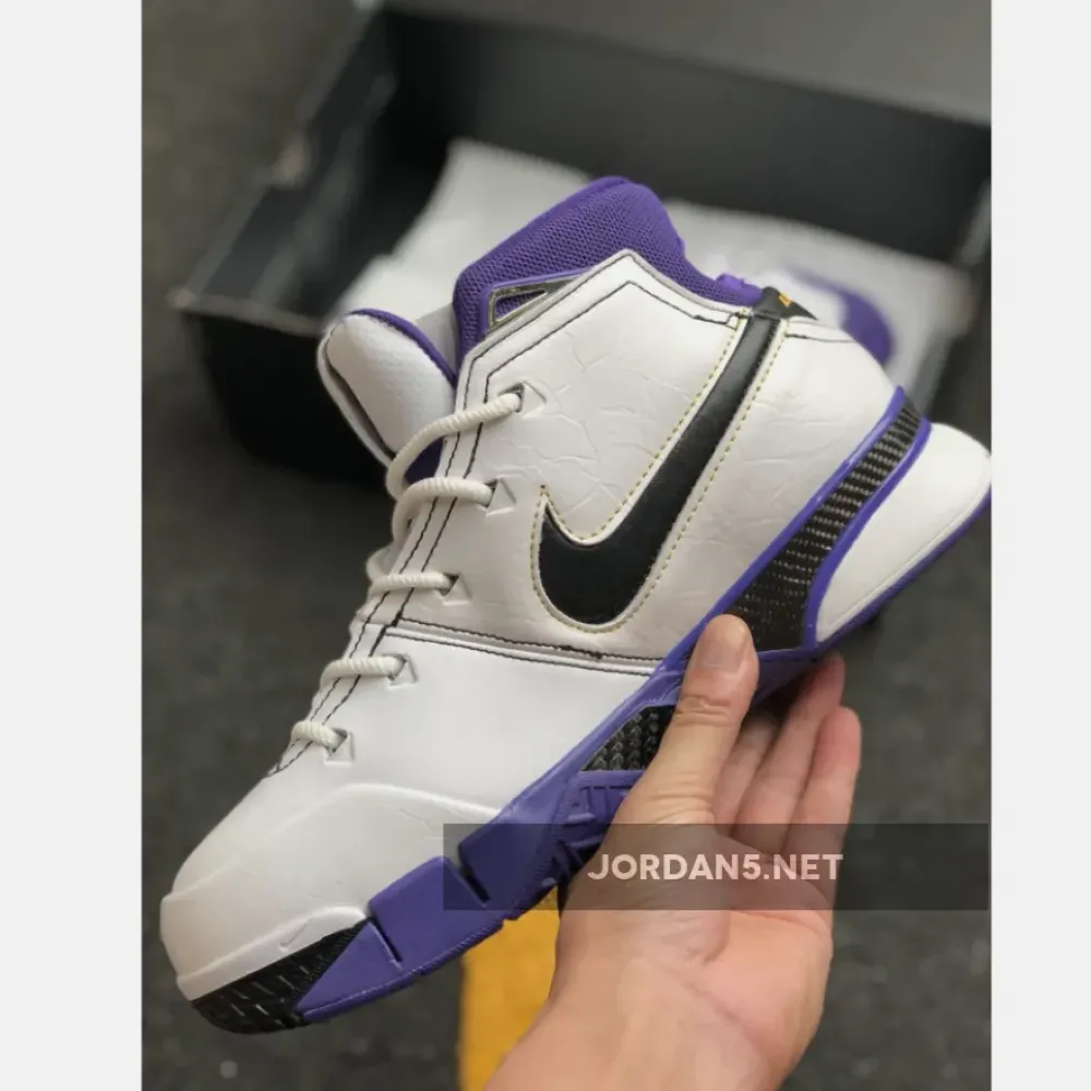 Nike Zoom Kobe 1 Protro “81 Points” White/Black-Court Purple AQ2728-105