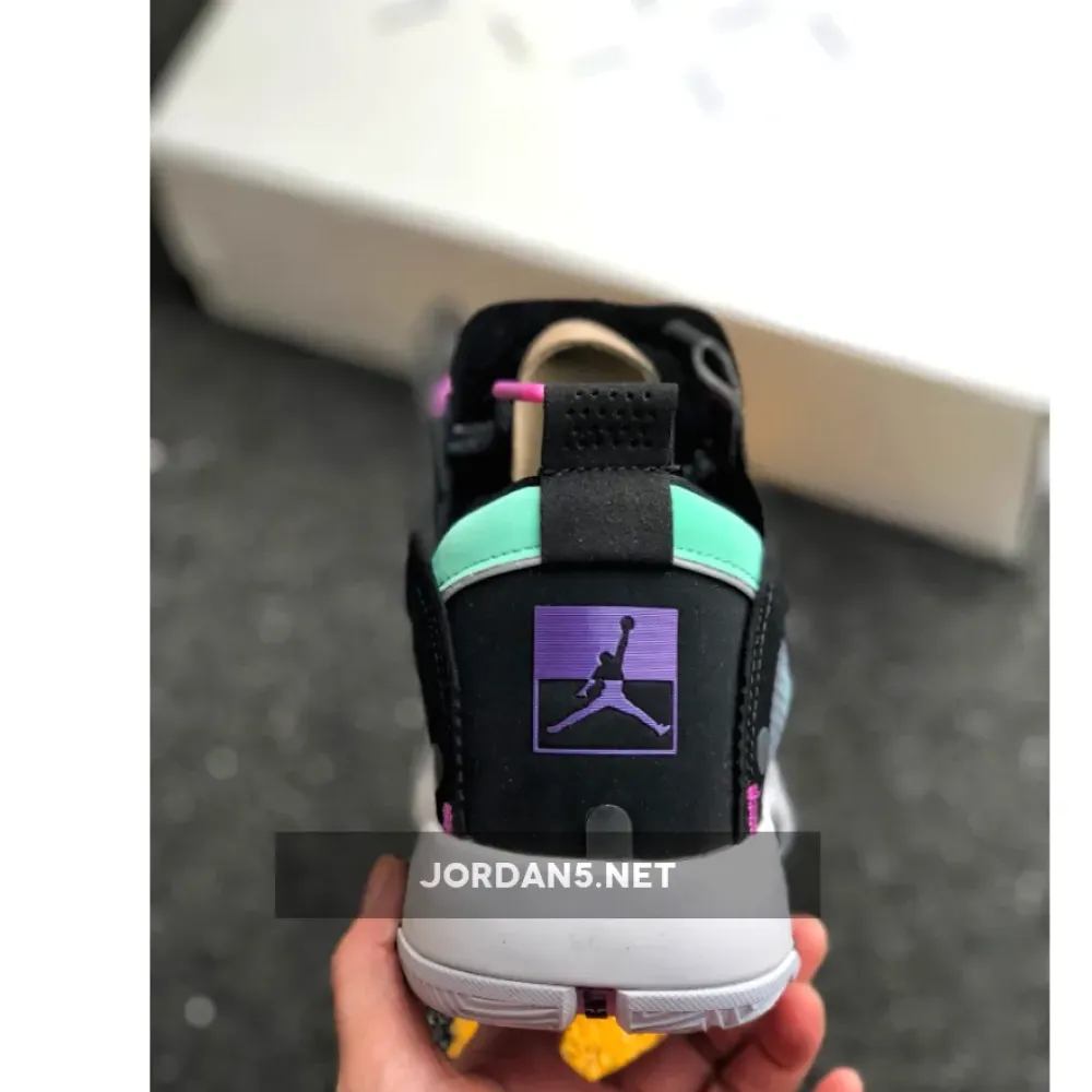 Air Jordan 34 Blue Void/Green Glow-Black-Metallic Silver AR3240-400