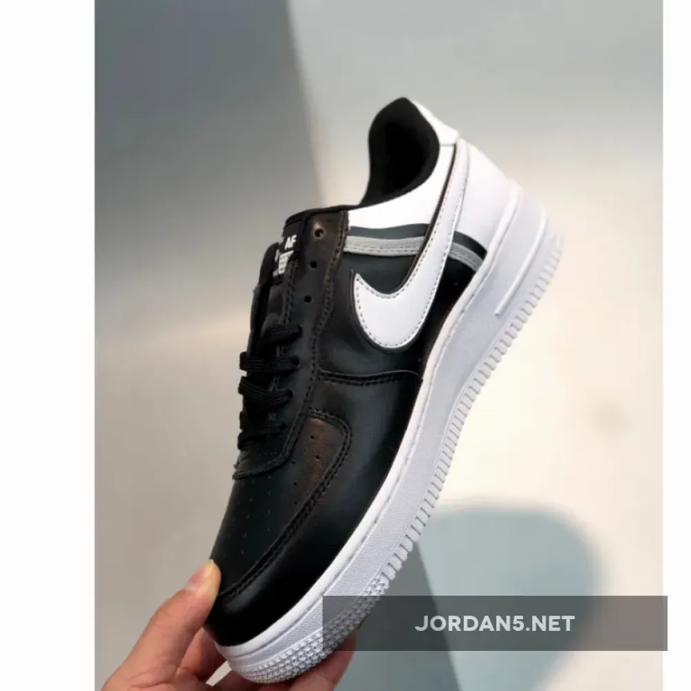 Nike Air Force 1 07 LV8 White Black CI0061-001
